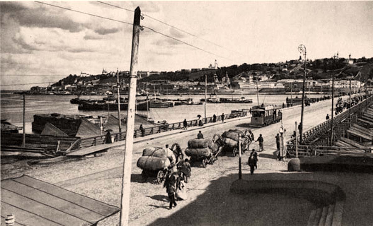 Глава II. Часть 3. В начале XX в. через окский плашкоутный мост был пущен первый трамвай