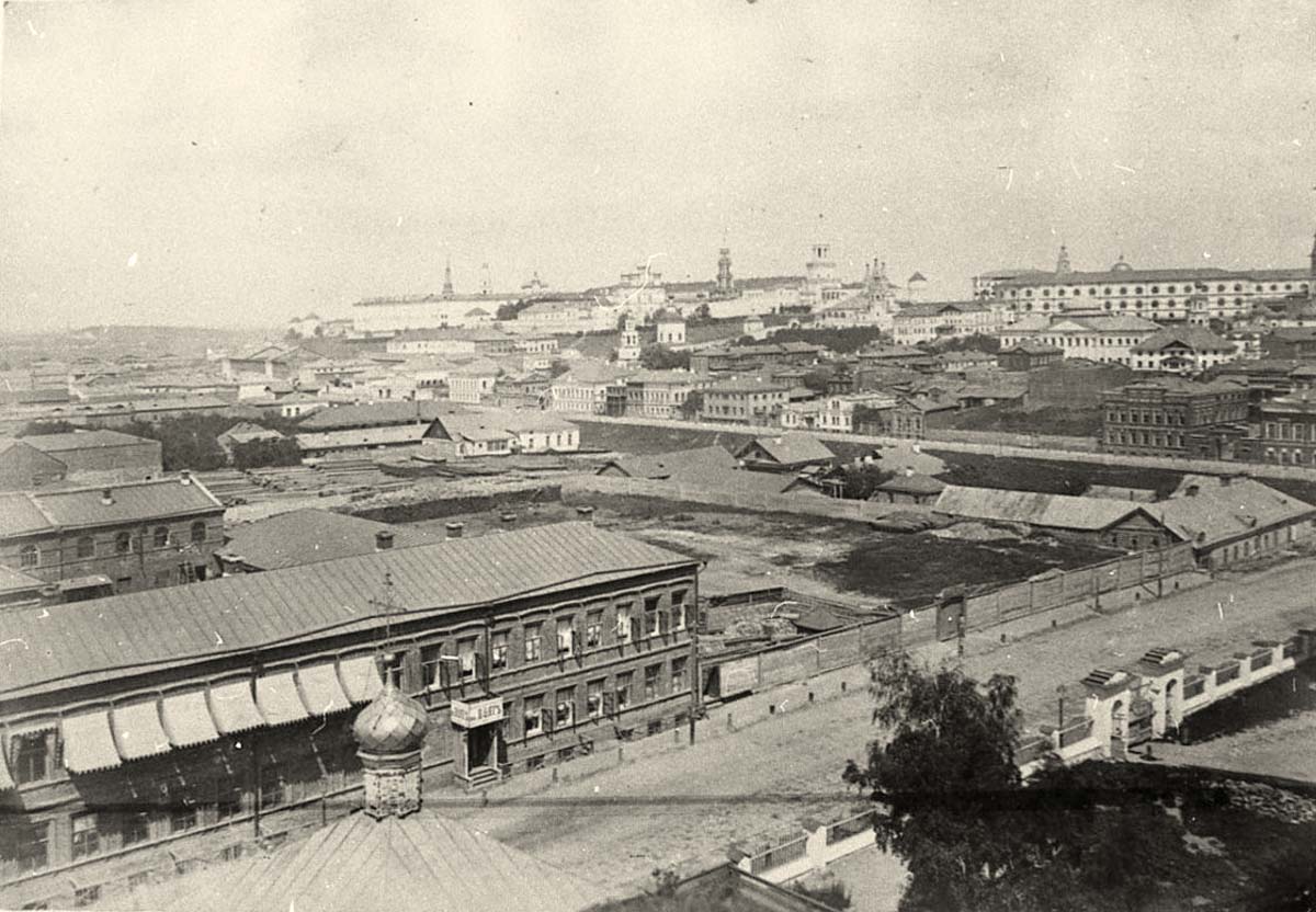 Казань. Город и крепость с колокольни Владимирского собора, 1870